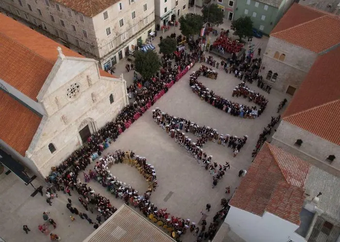 Penthouse Avangard Pag Town