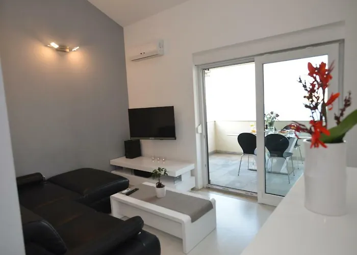 Penthouse Avangard *