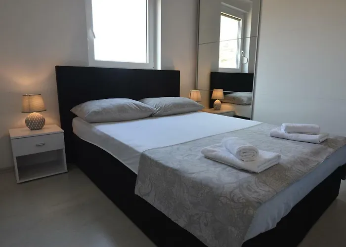 Penthouse Avangard Pag Town