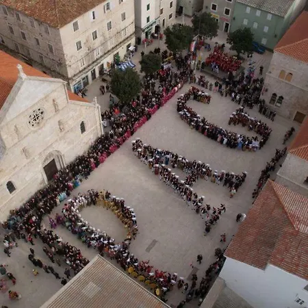 Penthouse Avangard Pag Town