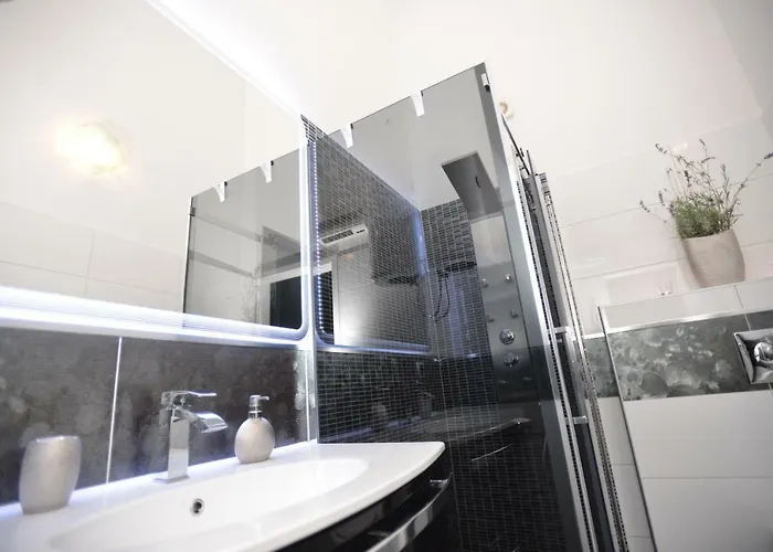 Penthouse Avangard Apartment *